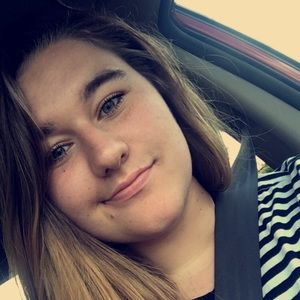 Meet your Posher, Alizandra